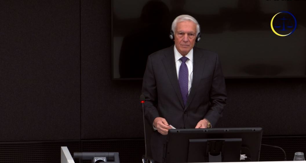 Wesley Clark dëshmon në Hagë, ish-komandanti i NATO-s pyetet për rolin e ish-krerëve të UÇK