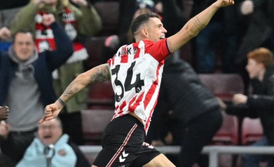 Xhaka vazhdon shkëlqimin, tund rrjetën në Premier League