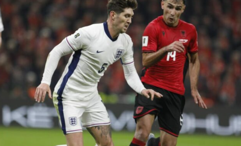 ZYRTARE / Kuqezinjtë mësojnë se në cilën vazo do të jenë në Play-Off