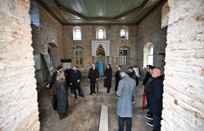 2.1 milionë euro për restaurimet e dy xhamive në Prishtinë e Ferizaj