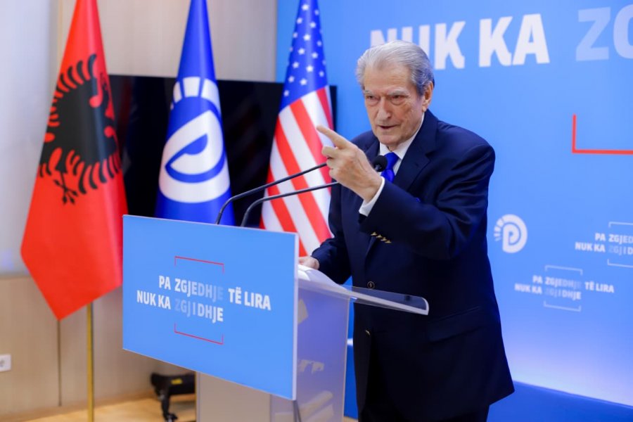 21 Janari/ Berisha: Kryetari i qeverisë nuk ka lidhje me asnjë regjistër të asnjë institucioni