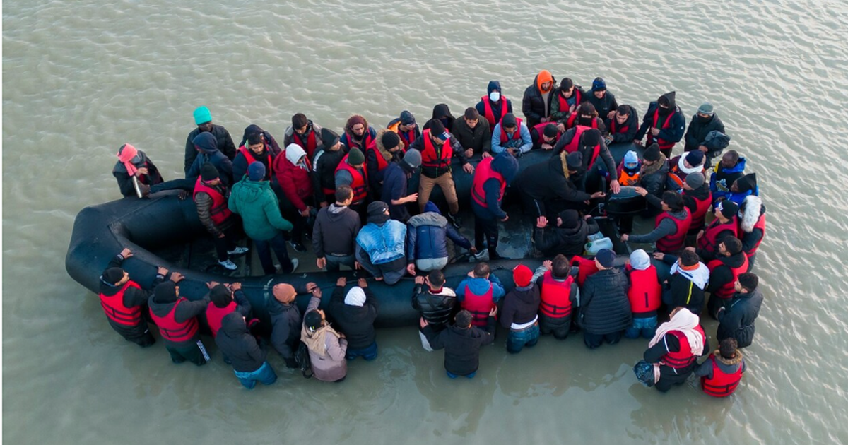 3 mijë paund të ktheheni në vendin tuaj, Britania e Madhe do të ‘shpërblejë’ shqiptarët që largohen vullnetarisht