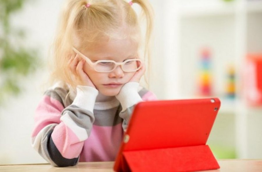 3 nga 10 fëmijë janë miopë, zbulohet shkaku