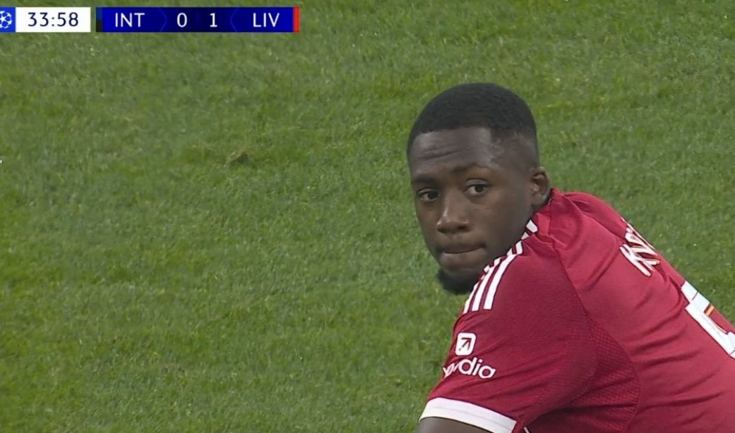 45′ e para: Surpriza vjen nga “Camp Nou”, festa e Liverpool shkon dëm. Chelsea dhe Tottenham “ok”