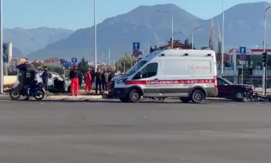 5 aksidente brenda 10 orëve në vend, 2 viktima dhe 7 të plagosur, 12-vjeçari shofer del nga rruga