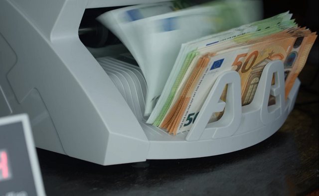 7 dhjetor 2025/ Kursi i këmbimit, ja me sa do të blihen e shiten monedhat e huaja