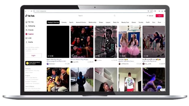 Adoleshentët australian pa rrjete sociale/ Kryeministri Albanese: Një moment krenarie