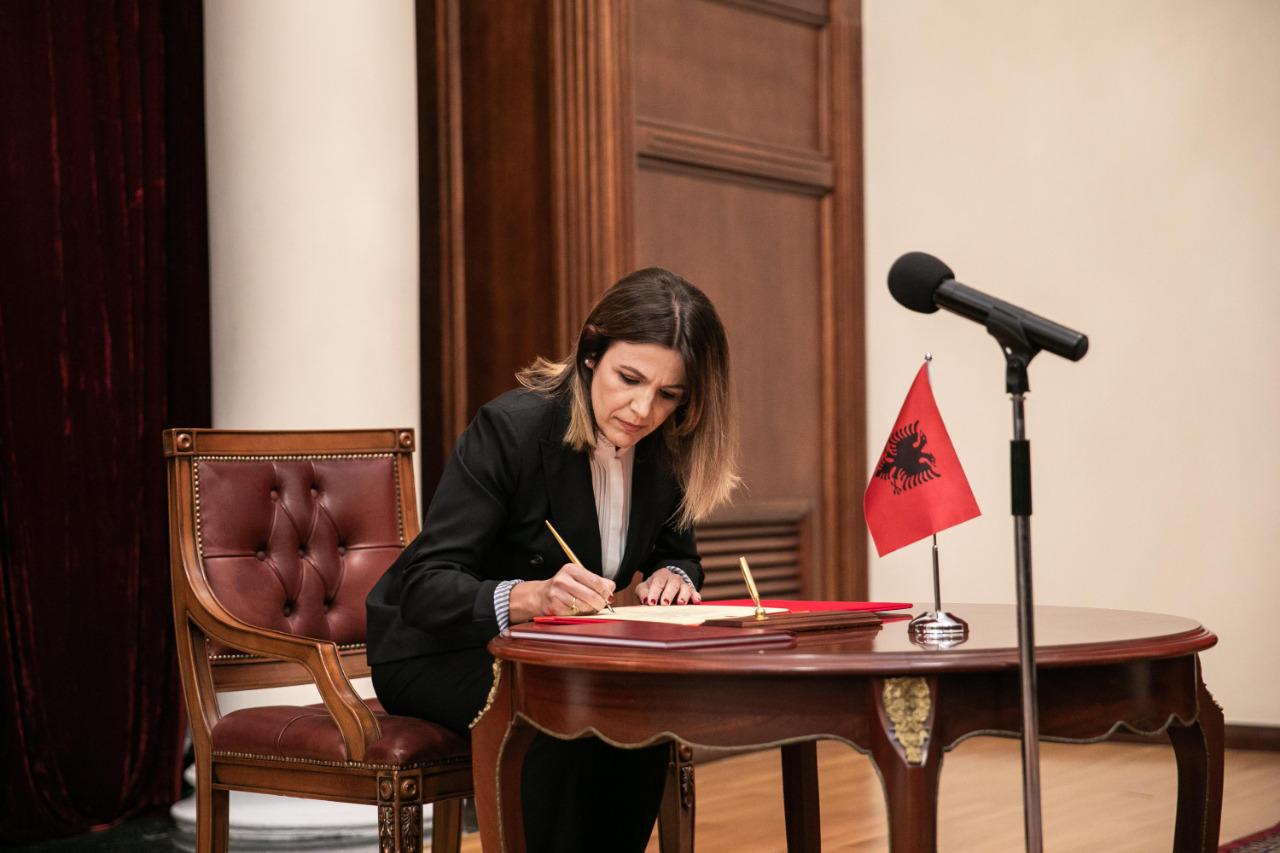 Afati për aplikim u mbyll këtë të Martë/ Fiona Papajorgji kandidatja e vetme për kryetare të Gjykatës Kushtetuese