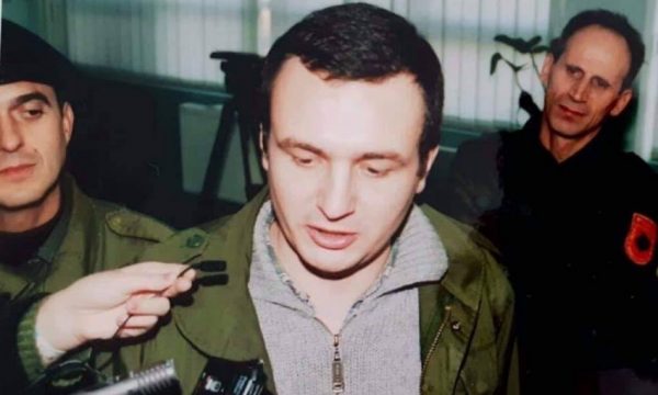 Albin Kurti, nga burgjet politike serbe te lirimi më 7 dhjetor 2001, një kronikë e qëndresës