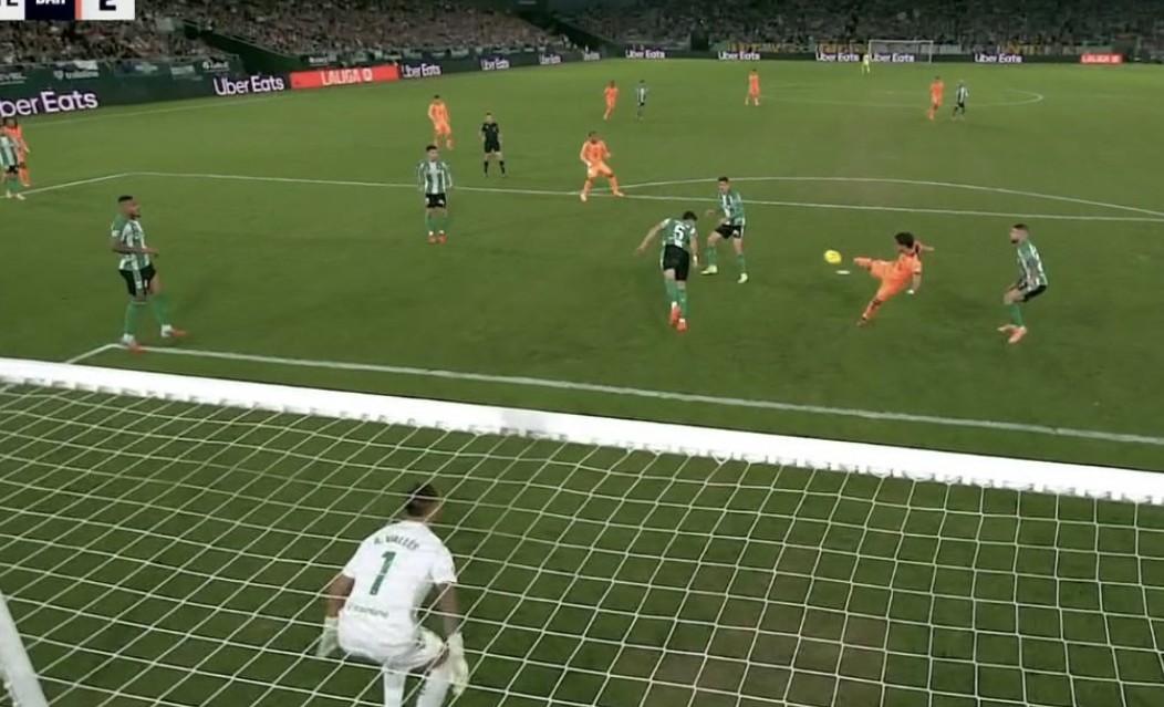 Antony ndëshkon Barcelonën, Ferran Torres përmbys shifrat për dy minuta (video)