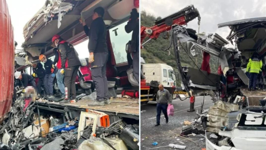 Autobusi përplaset me kamionin, 7 viktima dhe 11 të plagosur në Turqi (VIDEO)