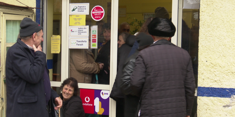 Benet Beci njofton shpërblimin e fundvitit për 38 mijë pensionistë në Shkodër