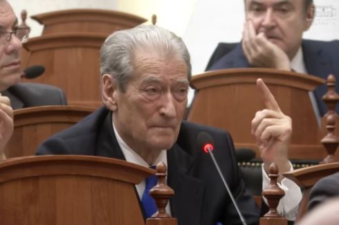 Berisha akuzon Ballën: Je krimineli më i madh elektoral