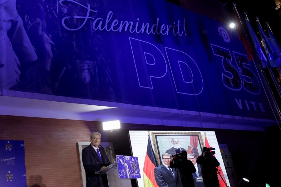 Berisha: Ata që shpallën ‘non grata’ Sali Berishën sot janë ‘non grata’ në vendin e tyre. Pas Lubisë, radhën e ka Rama