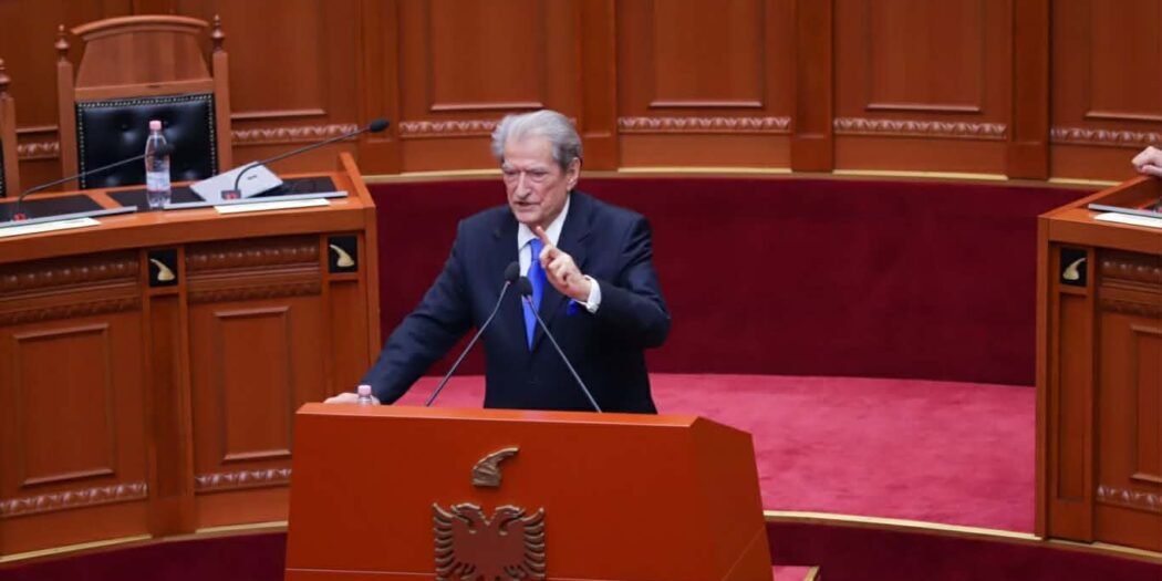 Berisha: Ju po shkelmoni vendimin e Komisionit të Ligjeve për të grabitur Avokatin e Popullit!