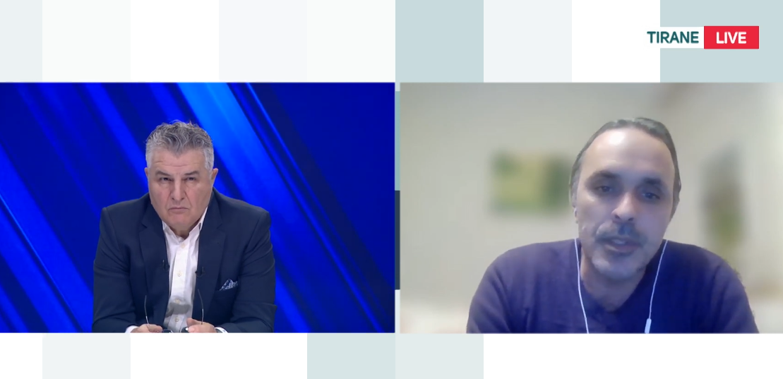 “Berisha kërkon t’i kënaqë të tijtë me lugë të vogla bosh”, Mërtiri: Opozita e pafuqishme për të bërë protesta