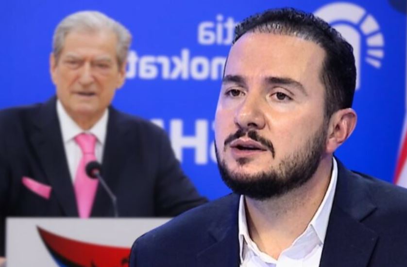 Berisha në konferencë “sfidon” foltoren e Salianjit: Asnjë takim privat s’do të dëgjohet!