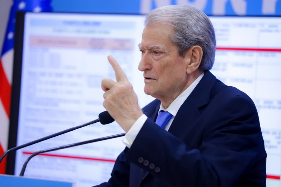 Berisha: Paketa kundër shpopullimit është hapi i parë drejt një kthese që synon të shpëtojë Shqipërinë