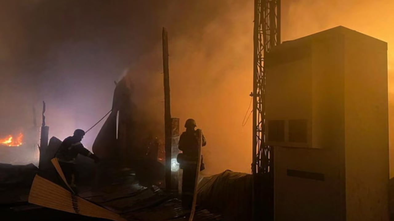 Bisedimet për paqe në Miami nuk ndalin Rusinë, sulmon Ukrainën gjatë natës me dronë