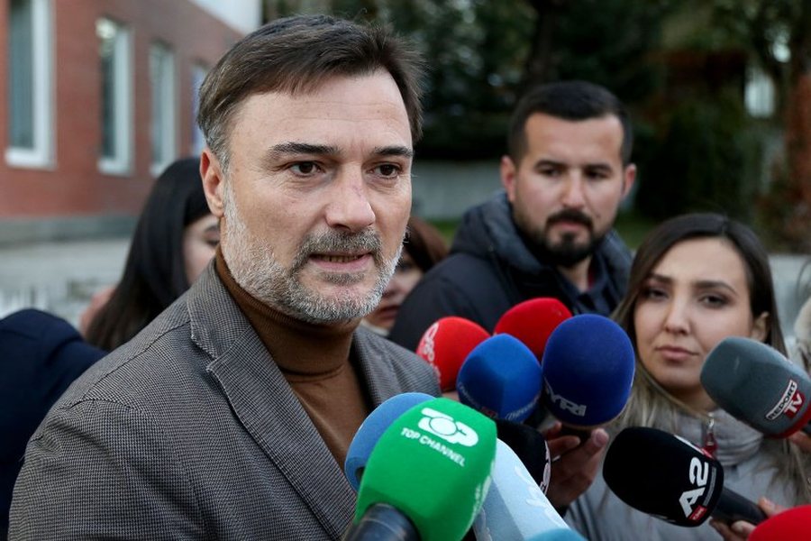 “Braho duhet t’ia kalojë Dumanit”, Alibeaj: Të goditen të korruptuarit e kupolës politike