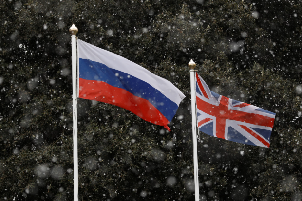 Britania e Madhe akuzon Rusinë: Ka deportuar me forcë mijëra fëmijë, po kërkon të zhdukë identitetin ukrainas