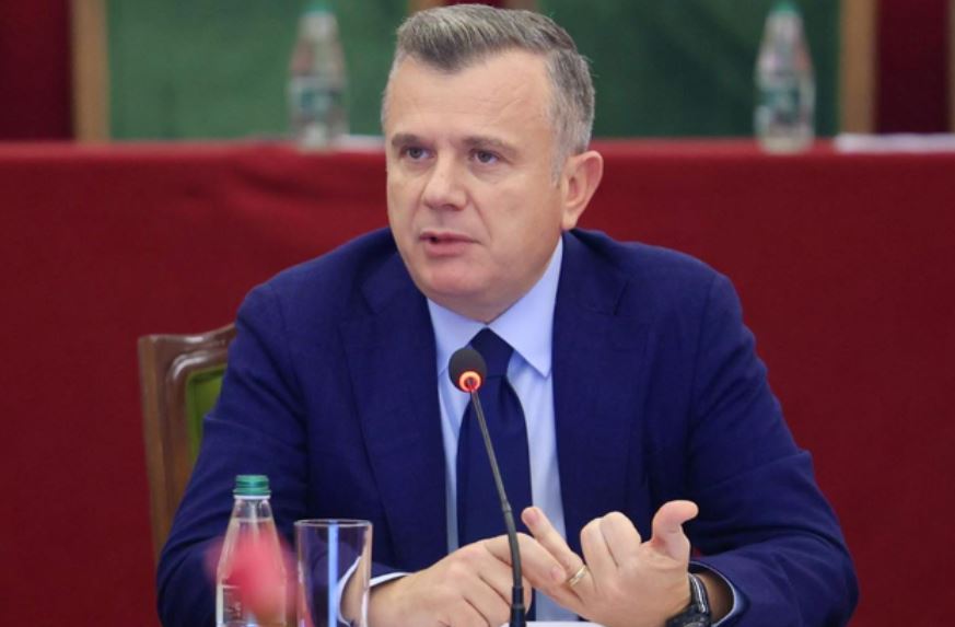 Çështja Berisha dhe rasti Balluku/ Balla: Liria e deputetit nuk preket pa u shprehur Kuvendi