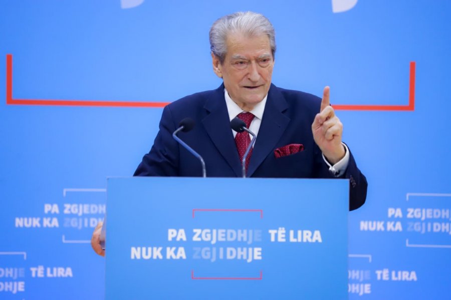 Deklaratat skandaloze të Ramës/ Berisha: PD do bëjë padi për mashtrim publik ndaj tij, nuk ka asnjë dokument të Venecias që i thotë këto gjëra