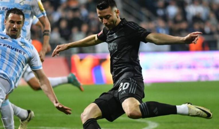 Dëmtohet Arbër Hoxha, del nga fusha me barrelë