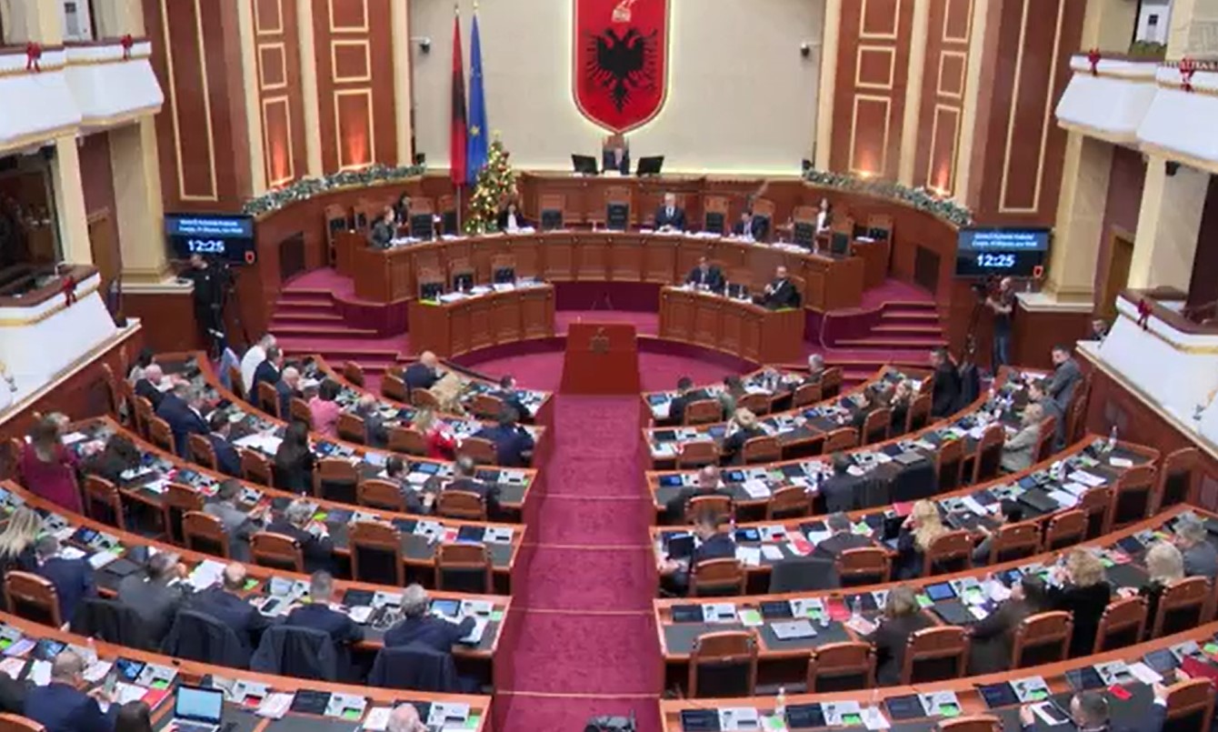 Deputeti iu kthehet kolegëve të opozitës: Pse firmosët për Endri Shabanin, kur nuk e doni për Avokat të Popullit