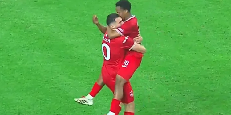 Derbi Tirana-Partizani/ “Demat” marrin nën kontroll derbin, Skuka shënon golin e dytë ndaj bardhebluve