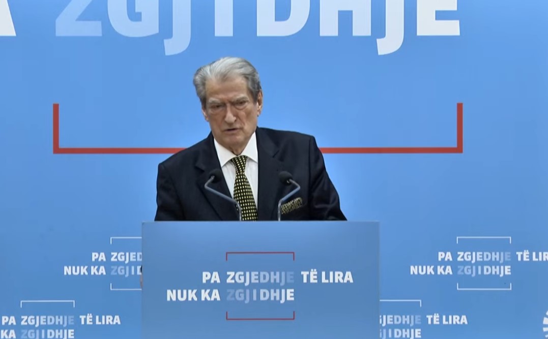 Disfata e 11 majit, Berisha ua lë fajin tradhtarëve: Kishte nga ata që punuan për PS, do japin llogari para strukturave