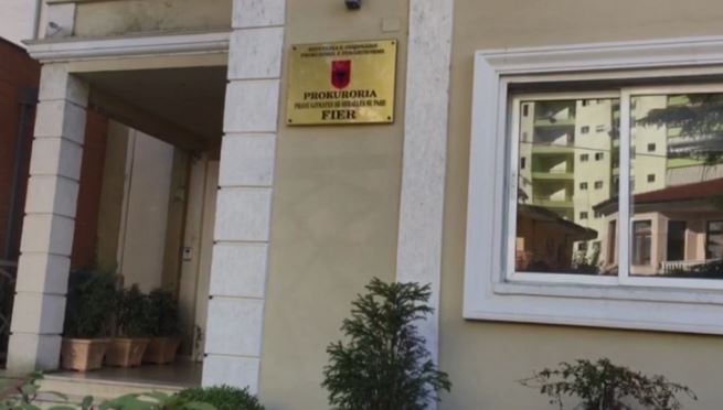 E rëndë në Fier! Burri lë shtatzënë një vajzë me probleme të shëndetit mendor