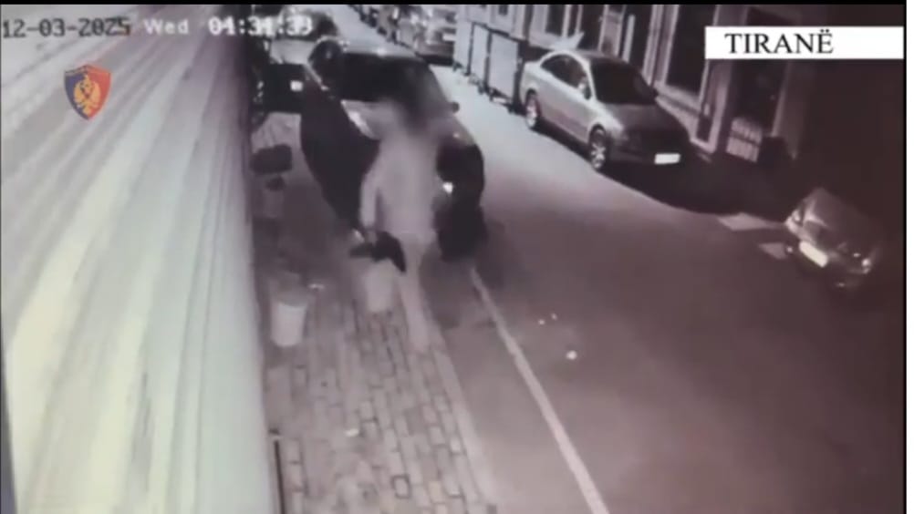 EMRAT+VIDEO/ Vidhte sende dhe më pas i shiste, policia arreston 34-vjeçarin, në pranga edhe një person tjetër