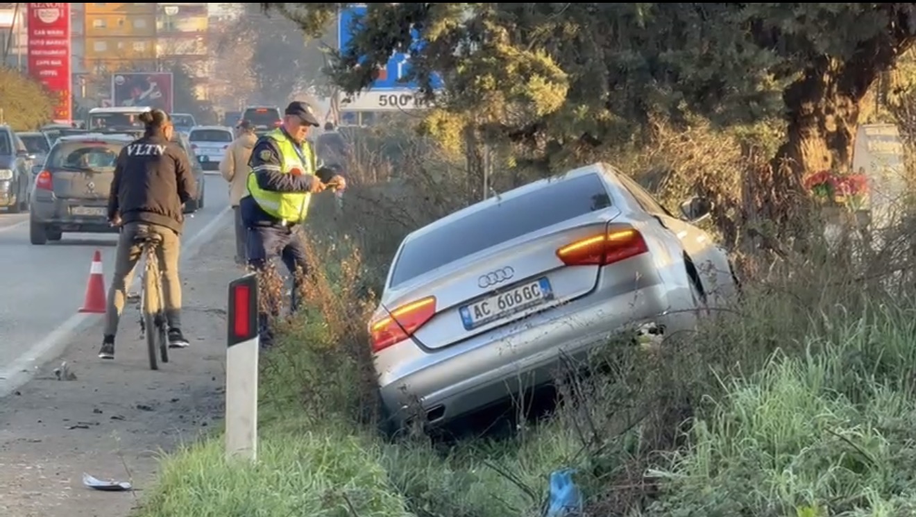 Fier – Levan / Aksident në “Kthesën e Azotikut”, fatmirësisht pa të lënduar