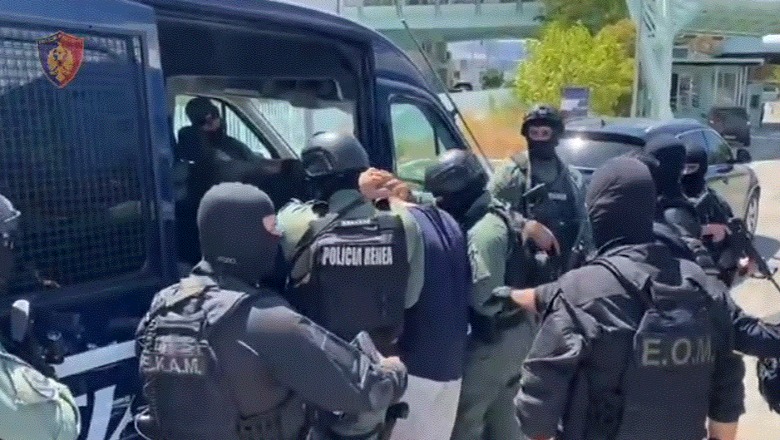 FNSH ‘kreh’ banesat e fisit Rraja, disa të ndaluar. Akuzë për trafik droge ndaj djalit të ish-deputetit