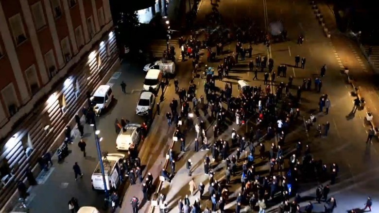 “Foltorja 2”, përfundon protesta e opozitës/ Mbështetësit largohen nga sheshi pranë Kryeministrisë