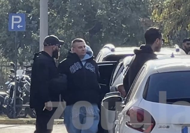 Grupi i vrasësve me pagesë në Greqi, zbardhen emrat e shqiptarëve të arrestuar. Ndoqën viktimën me kamera