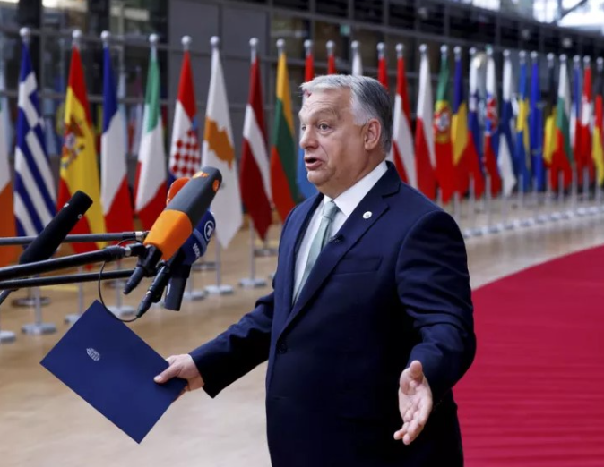 Hungari, qeveria e Orbanit: Nuk do të pranojmë asnjë emigrant të vetëm