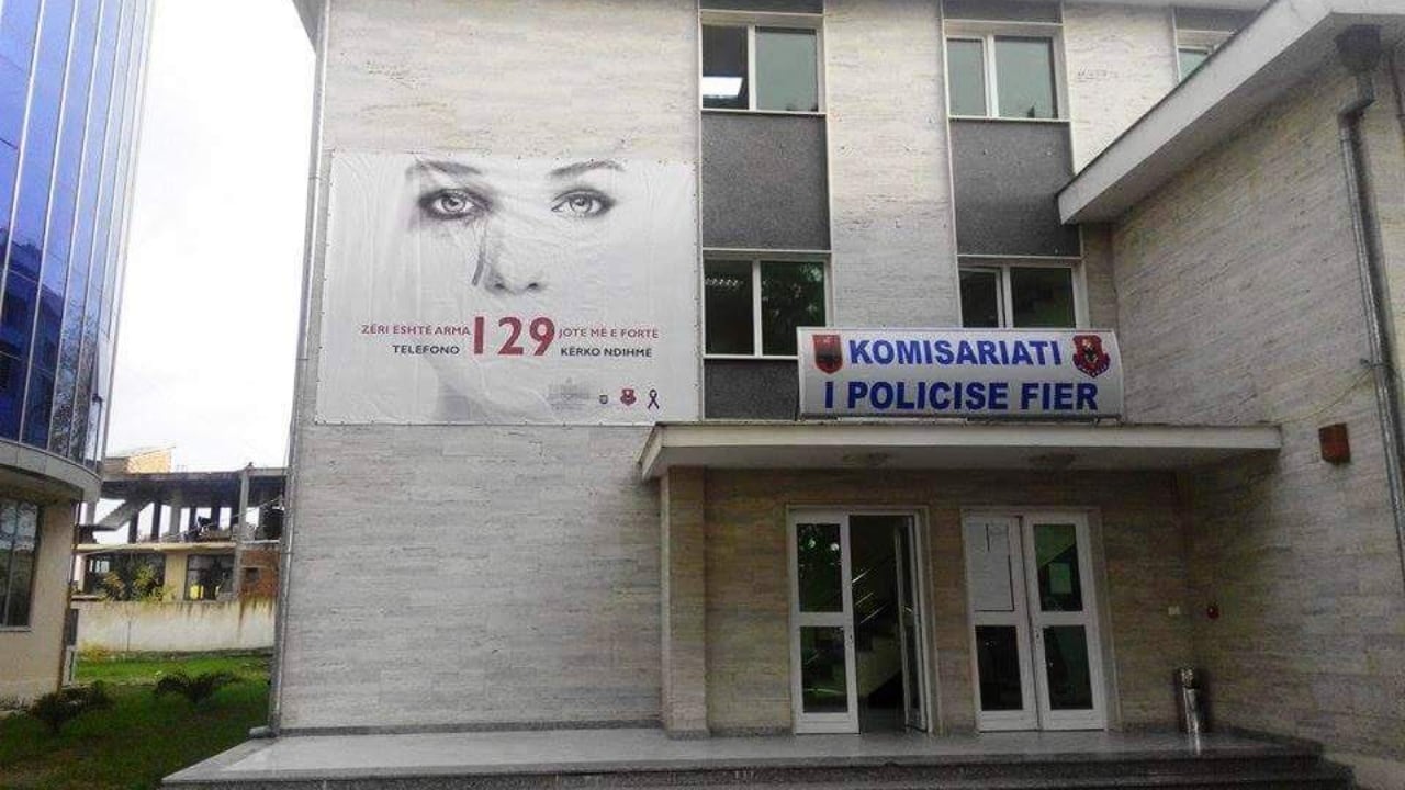 I dhunoi babanë, djali hakmerret, tenton të vrasë 41-vjeçarin