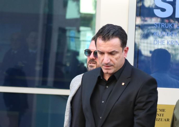 “I kemi dorëzuar USB-në”, Veliaj i përgjigjet SPAK: Procesi nuk mund të vijojë pa u garantuar më parë mbrojtja reale dhe jo formale