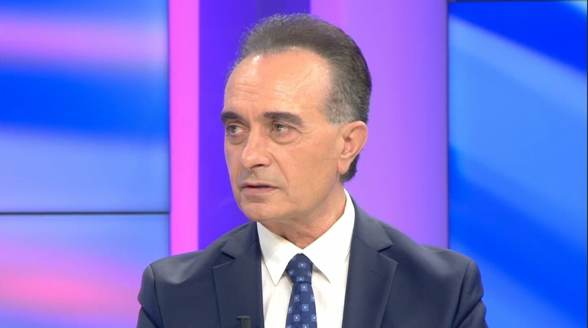 “I teket atij”, Baçi ‘godet’ Salianjin: Takimet jashtë strukturave nuk mund të quhen aktivitet i PD-së