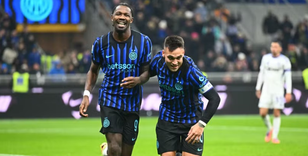 Inter bind ndaj Como-s, Lautaro vendos rekordin historik. Calhanoglu supergol (video)