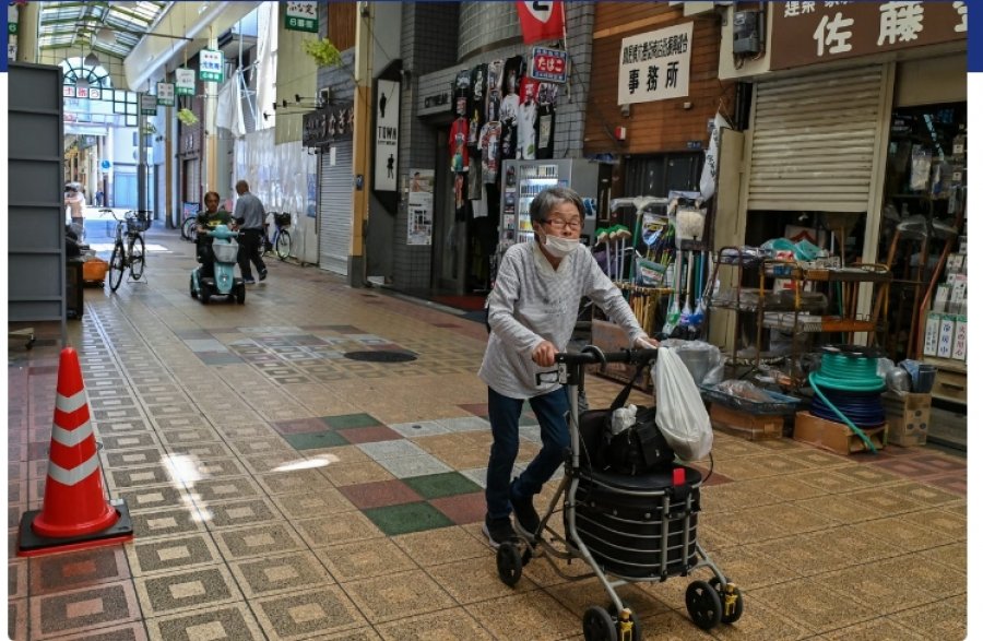 Japonia përballet me krizën e demencës: Robotët dhe inteligjenca artificiale vijnë në shpëtim