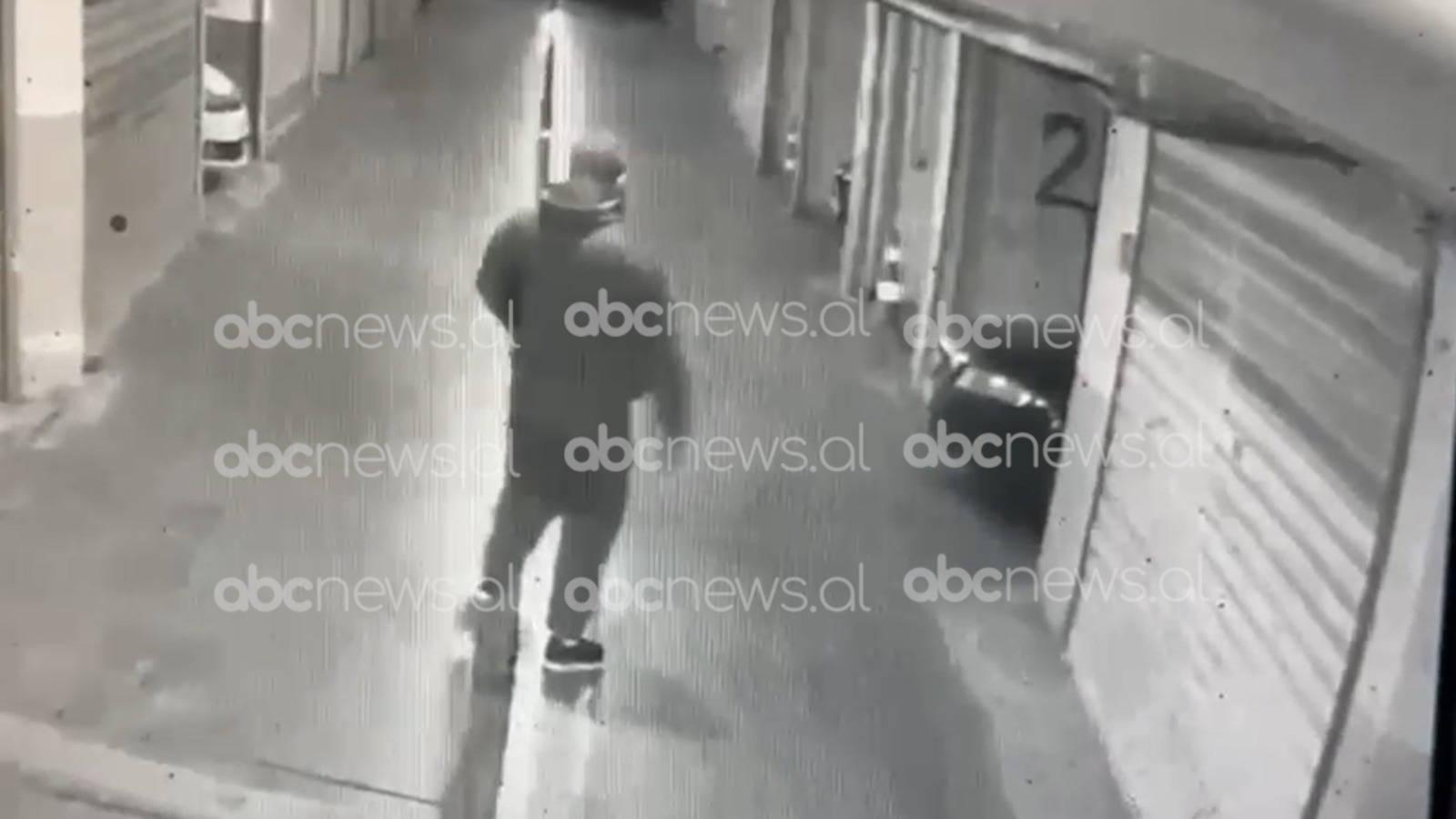 Kamerat kapin lëvizjet e Marselo Aranit, një ditë para krimit mori makinën nga ku u qëllua Mëhalla