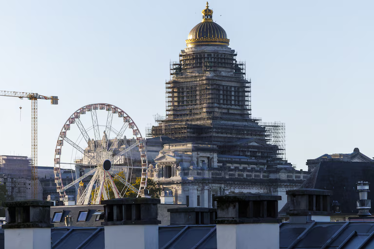 Kapja e kamionit me miliona euro në Shqipëri, tronditet sistemi juridik në Bruksel/ Gjykata Penale shpall veten të paaftë për çështjen “Toyota”