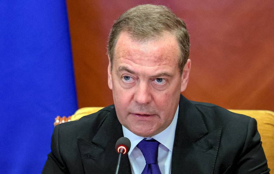 Kërcënon BE – Medvedev: Akt lufte nëse përdorni asetet e ngrira të Rusisë në Belgjikë