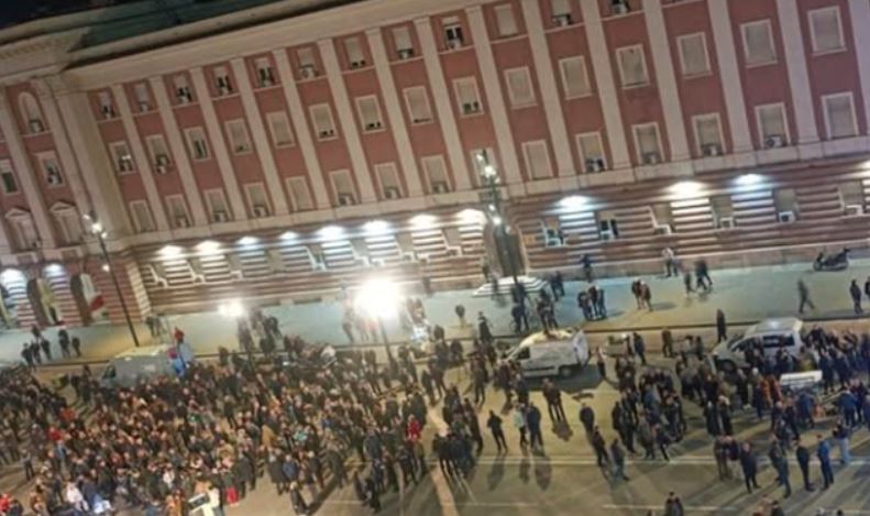 “Ku vajtën krushqit?”, Balla s’kursen ironinë ndaj PD: Dasmë si mos më keq këtë javë