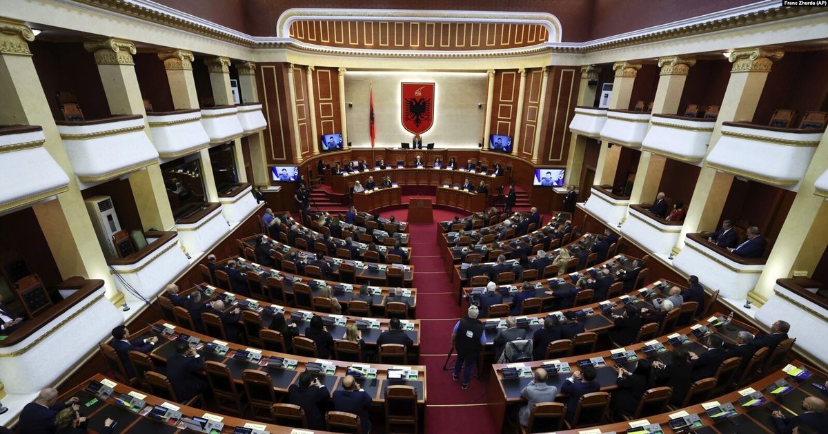 Kuvendi mblidhet në seancë plenare! PD kërkon më shumë minuta, Peleshi: Do të diskutojmë 5 orë