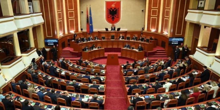 Kuvendi mblidhet nesër në seancë plenare, ja çështjet që do të diskutohen