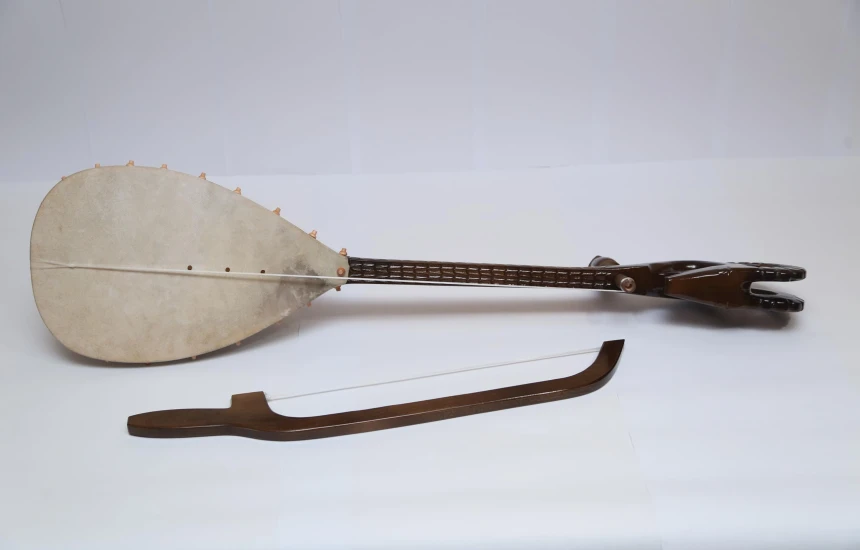 Lahuta në UNESCO edhe në emër të Shqipërisë